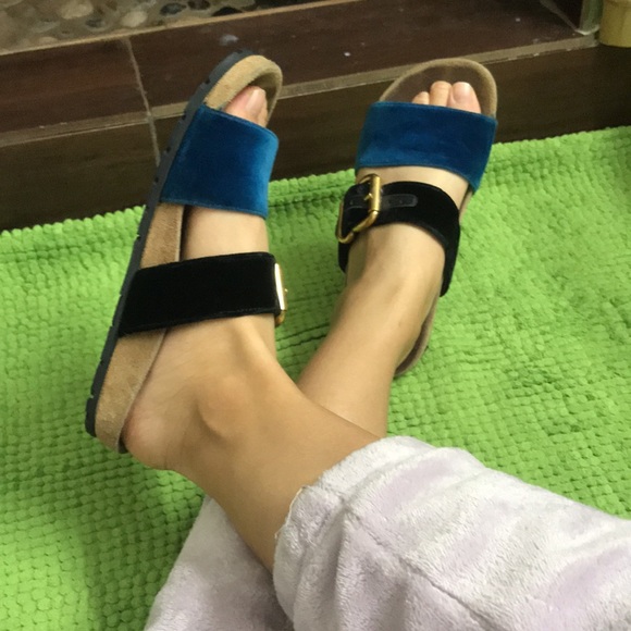 Prada Sandel - Picture 2 of 6